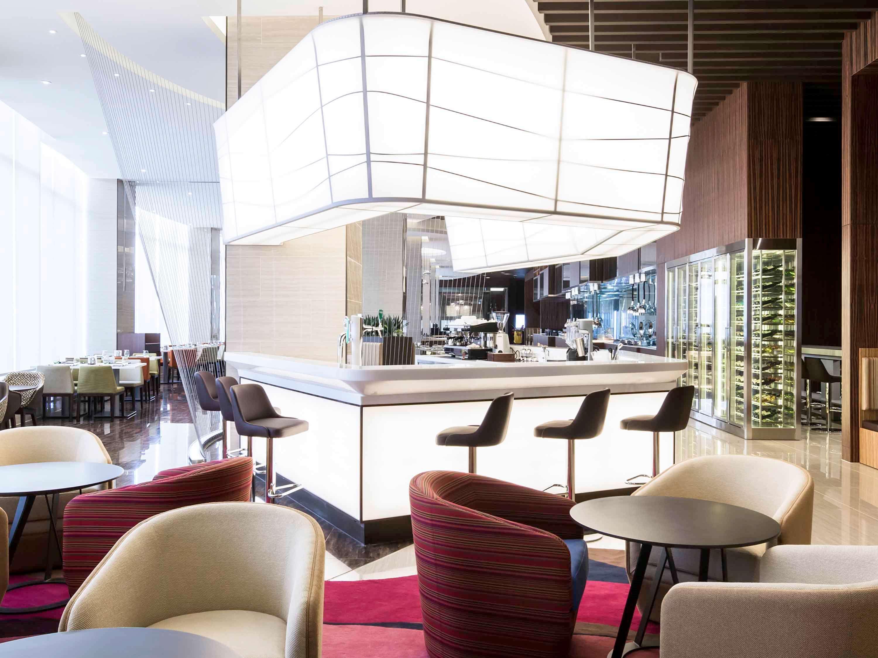 Novotel Ambassador Suwon Exterior photo